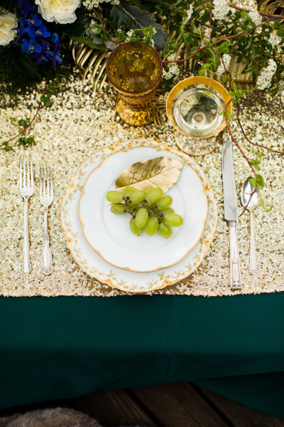 Kelly Lamour Table Linen, Green Satin Table Cloth
