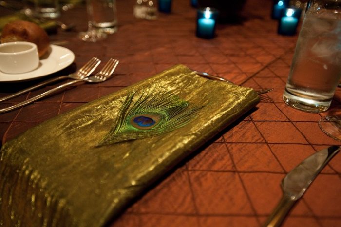 Moss Crush Napkin. Rust Pintuck Table Linen, Green Crush Table Cloth, Bronze Pintuck Table Cloth