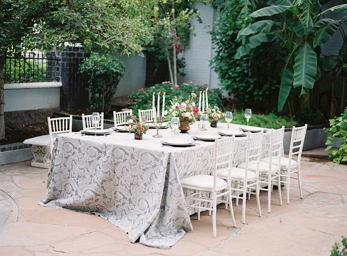 Silver Martinique Reversible Table Linen, Grey Paisley Table Cloth